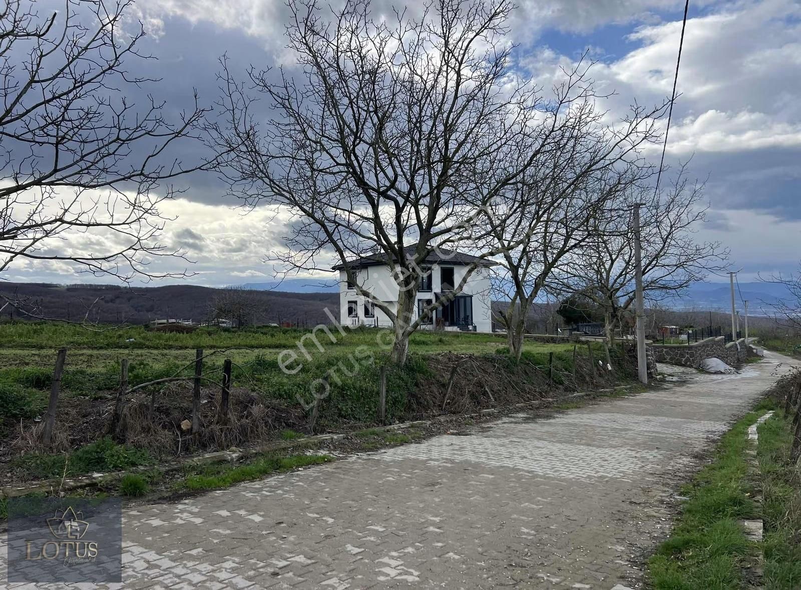 İzmit Balörende 1063 M2 Satılık %5 İmarlı Tarla - Görsel 2