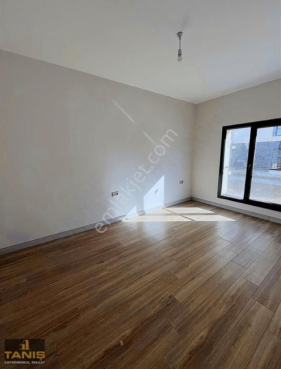 Yüreğir Şehit Erkut Akbay Mah Kiralık 3+1 Geniş Oturumlu Daire - Görsel 4