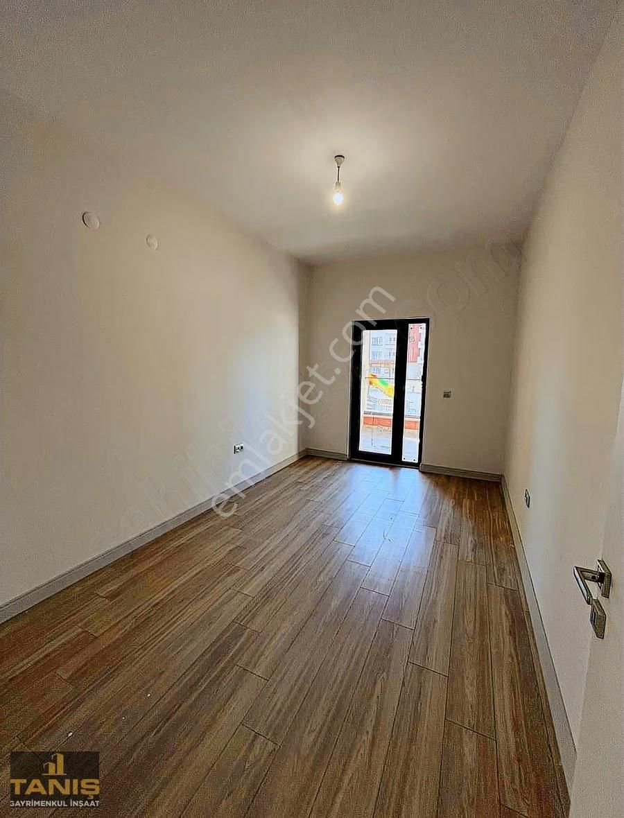 Yüreğir Şehit Erkut Akbay Mah Kiralık 3+1 Geniş Oturumlu Daire - Görsel 7