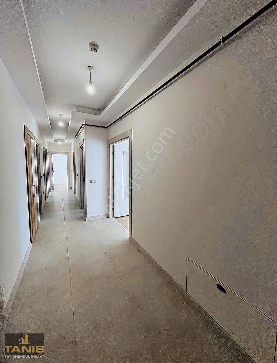 Yüreğir Şehit Erkut Akbay Mah Kiralık 3+1 Geniş Oturumlu Daire - Görsel 18