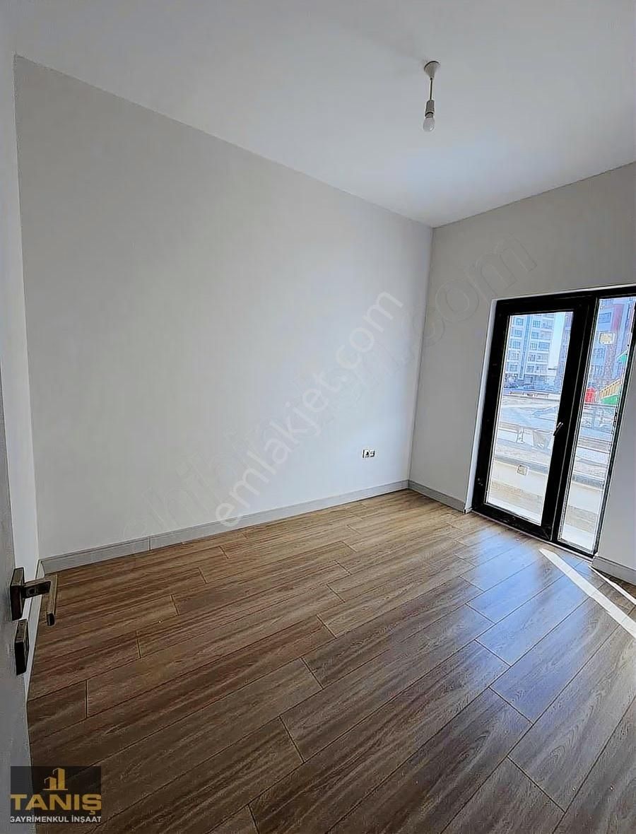 Yüreğir Şehit Erkut Akbay Mah Kiralık 3+1 Geniş Oturumlu Daire - Görsel 9