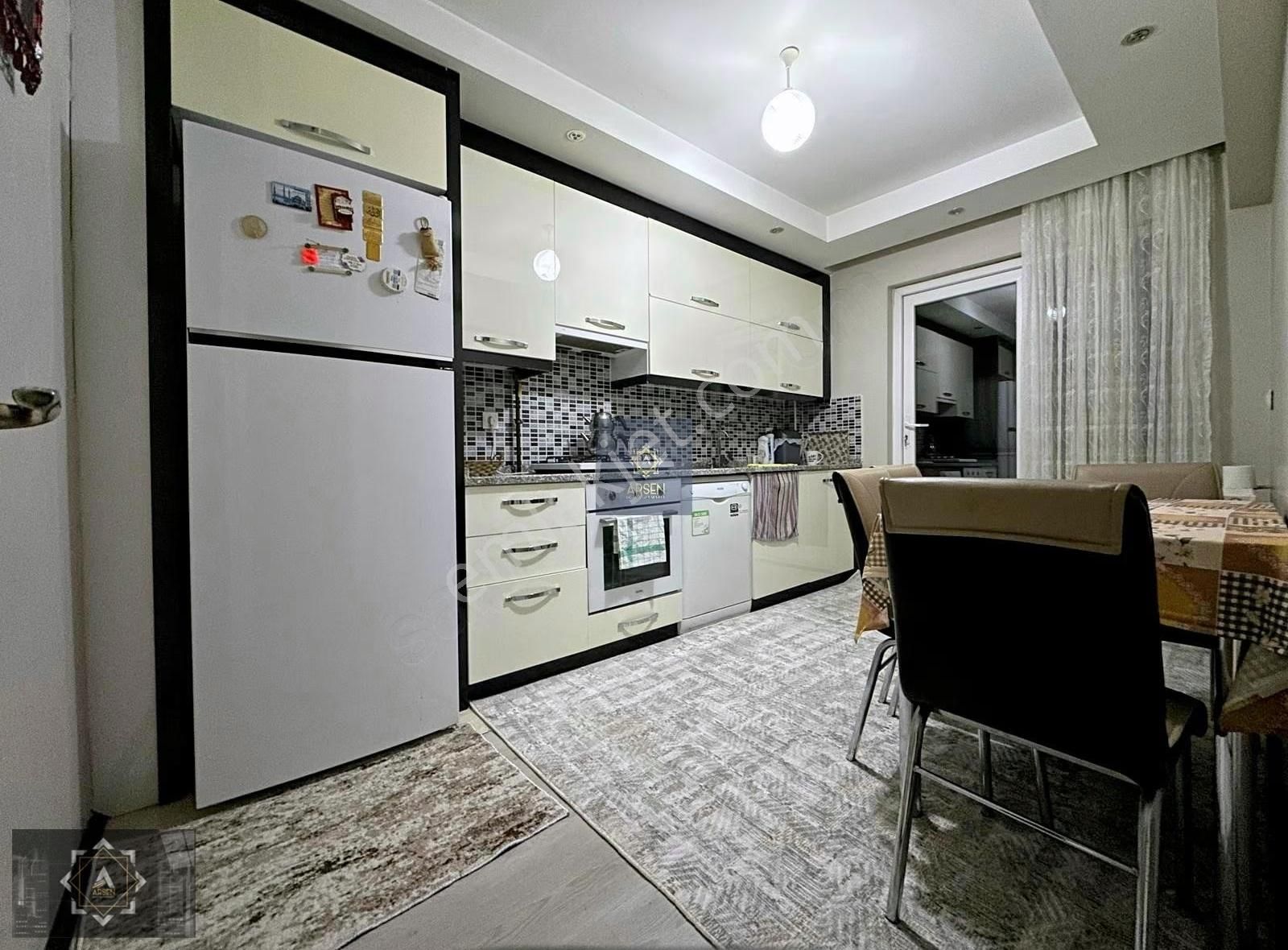 Arsenden Kaymakamlığa Yakın Arakat Asansörlü 2+1 Satılık Daire