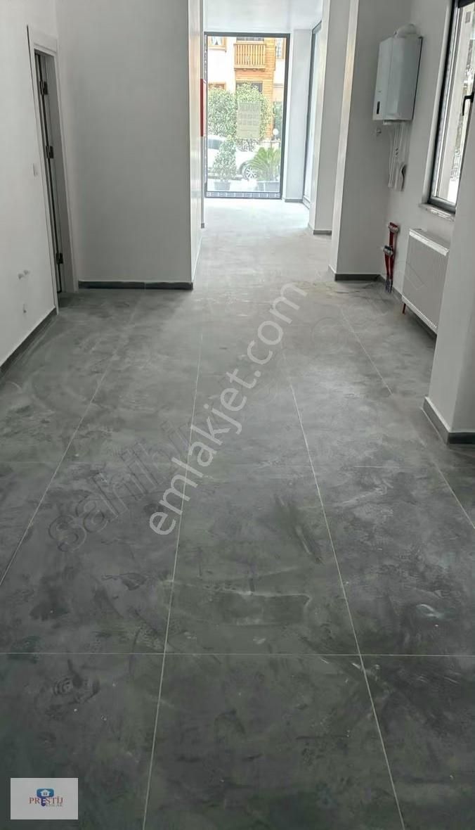 Elalmış Cad Sevği Sokakta Yeni İskanlı Binada Düz Giriş Dükkan - Görsel 2