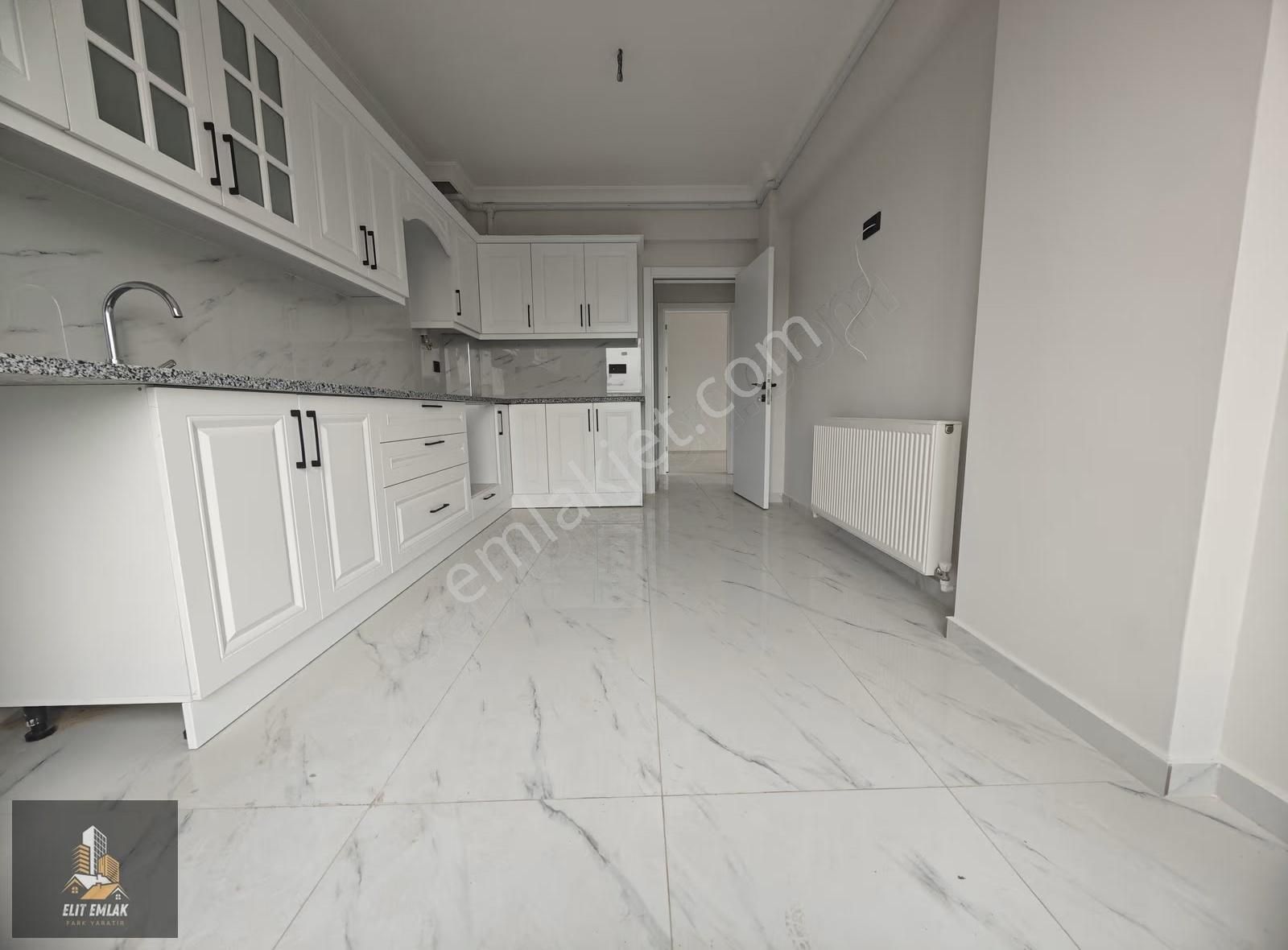 Elit Emlak Cumhuriyet Mah 135 M2 3+1 Satılık Daire - Görsel 11