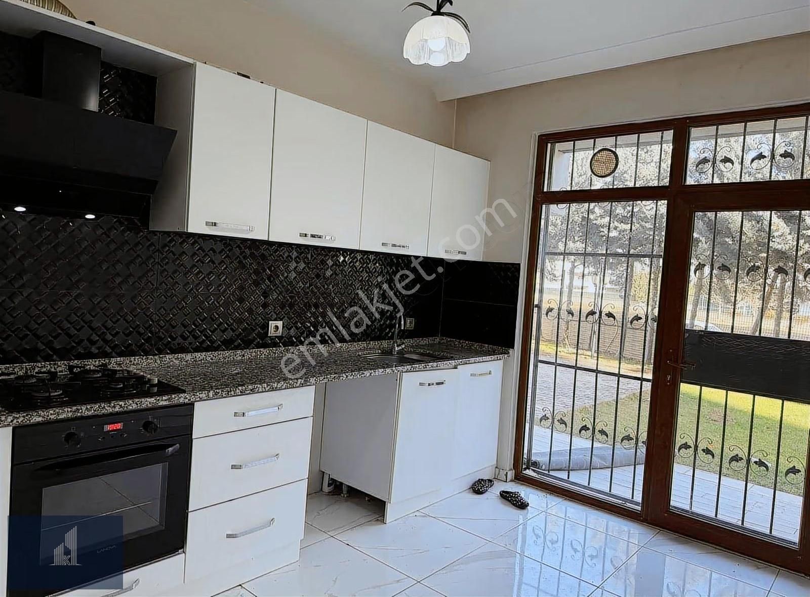 Kadir Dikici'den Beyşehir Caddesinde Site İçi Kiralık 2+1 Daire - Görsel 34