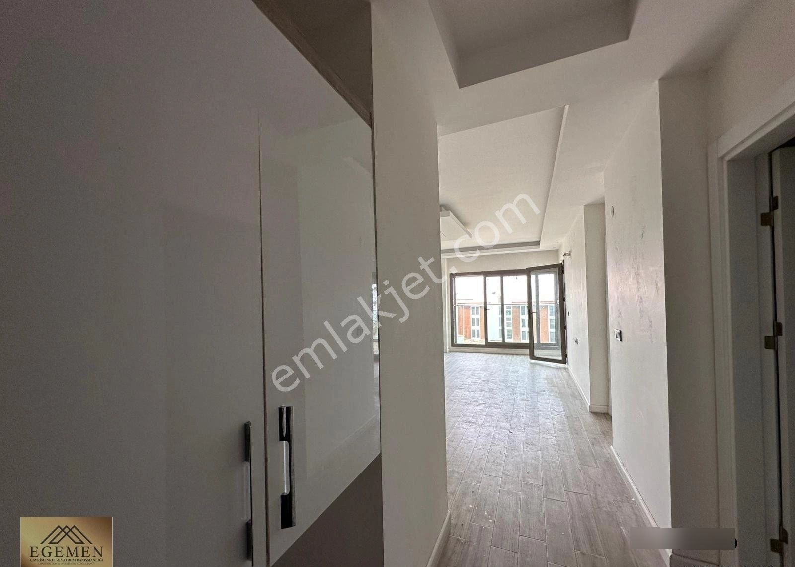Kuşadası Değirmendere Mahallesinde 2+1 Kiralık Daire - Görsel 10