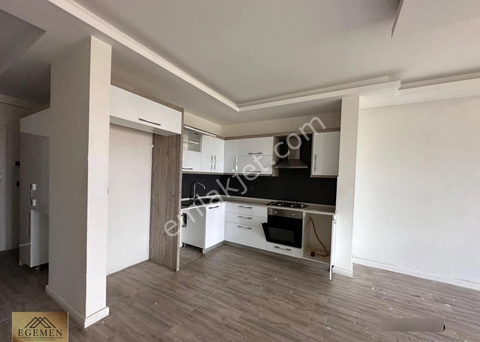 Kuşadası Değirmendere Mahallesinde 2+1 Kiralık Daire - Görsel 6