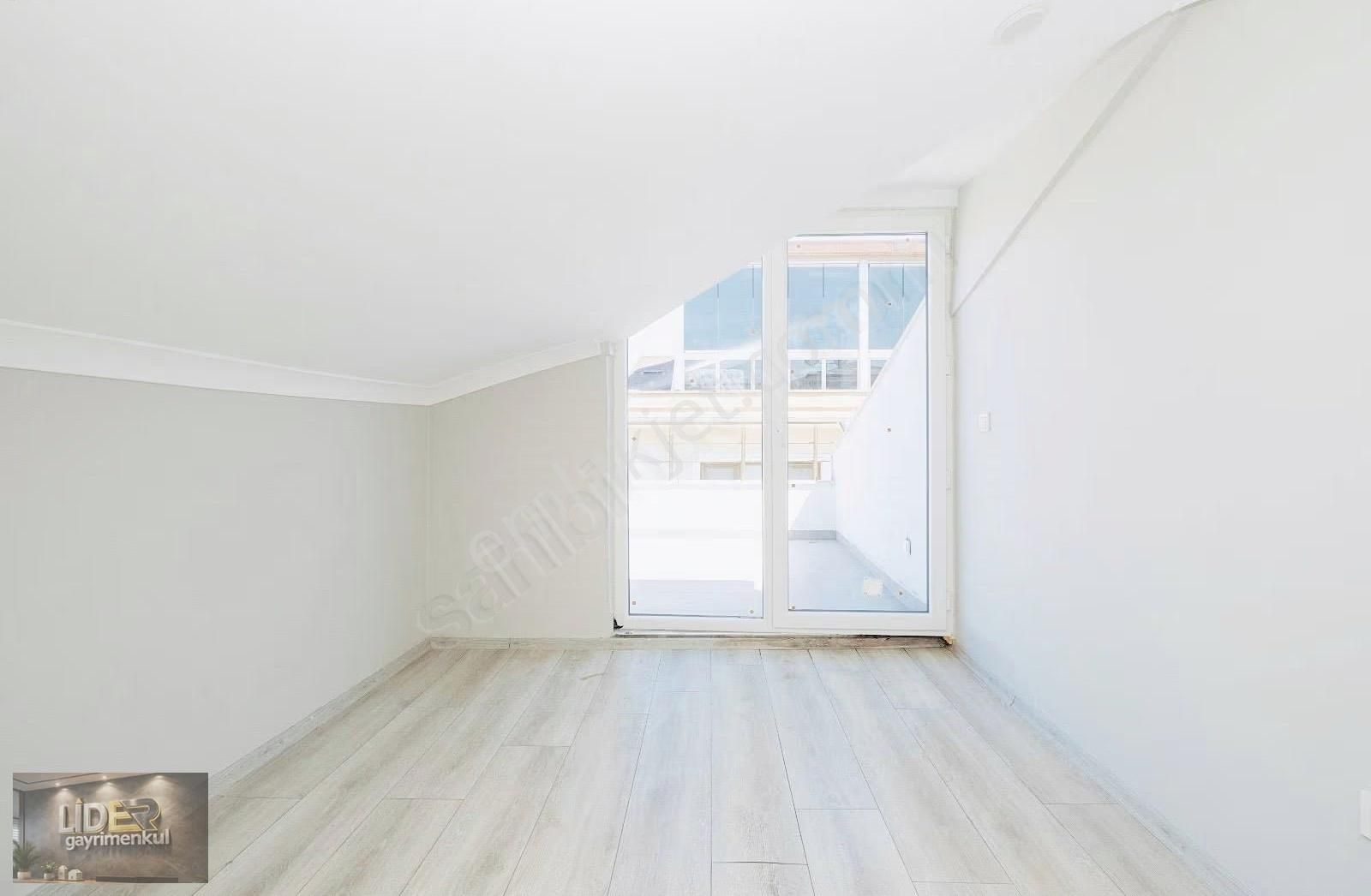 Lider'den Küçükyalı Metro Yakın Geniş M2 Fırsat 4+2 Dubleks - Görsel 33