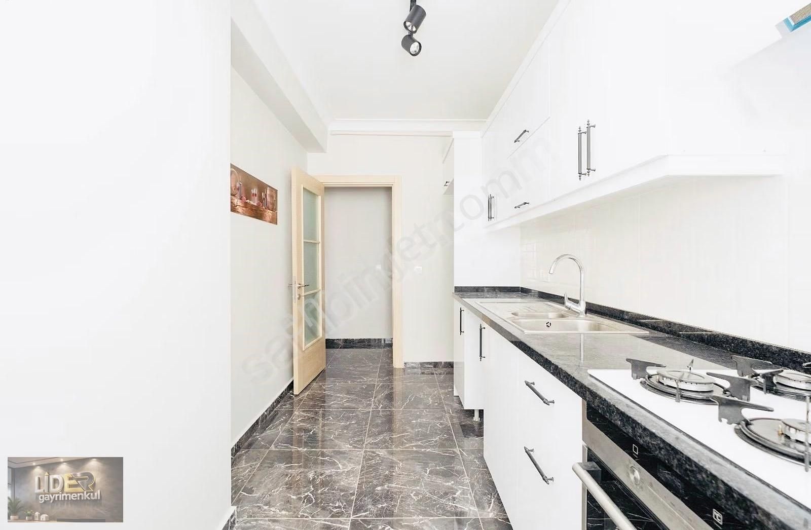 Lider'den Küçükyalı Metro Yakın Geniş M2 Fırsat 4+2 Dubleks - Görsel 8