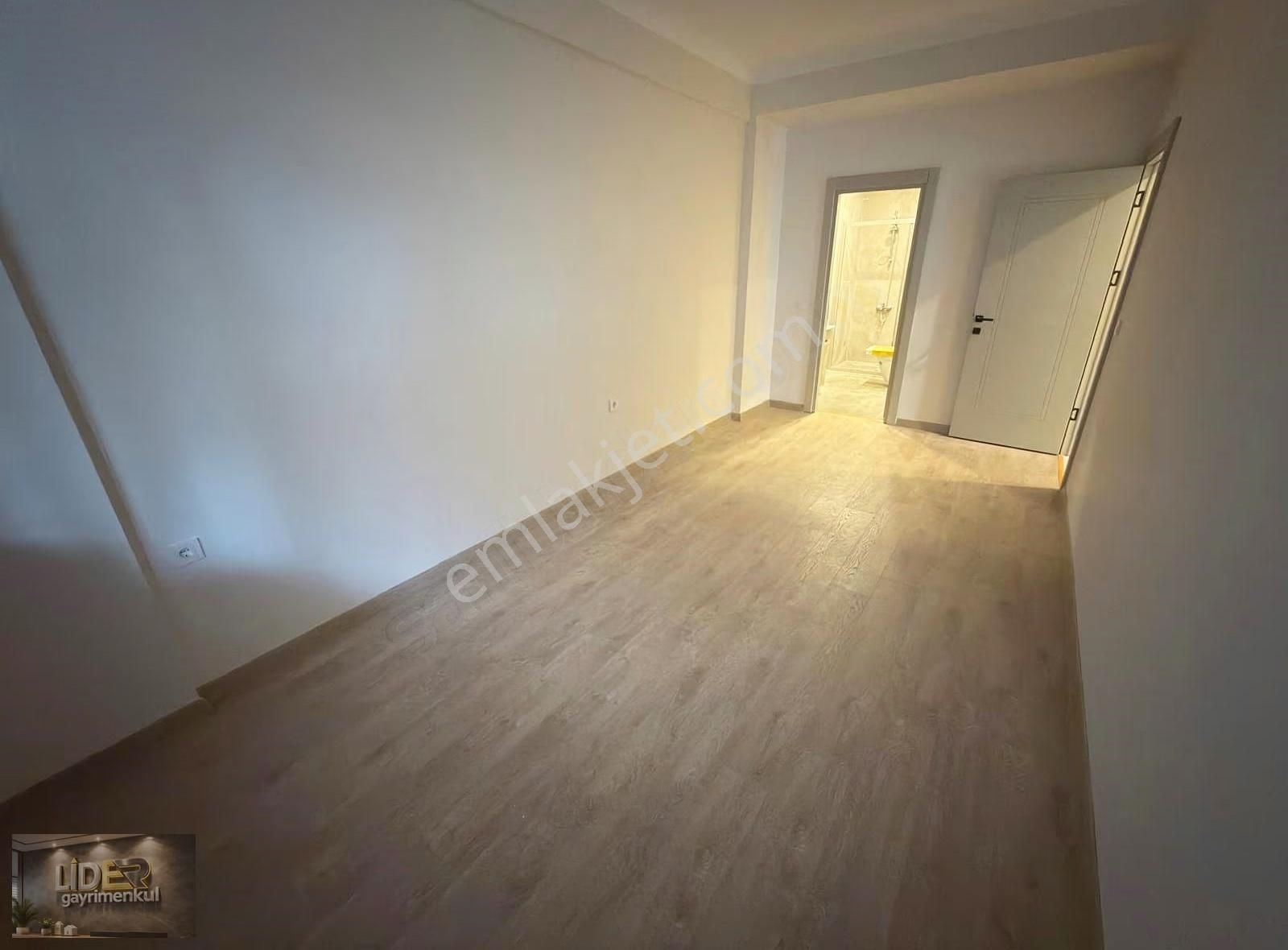 Liderden İdealtepe Sahil'de Bahçe Teraslı Yeni Binada 135m2 3+1. - Görsel 14