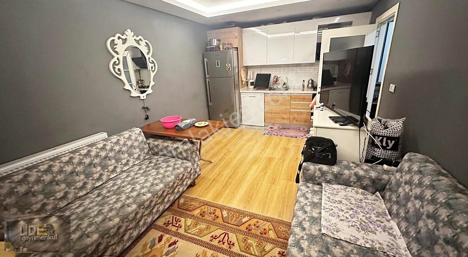 Lider'den Metroya Yakın Butik Sitede Geniş Teraslı 1+1 Daire - Görsel 27