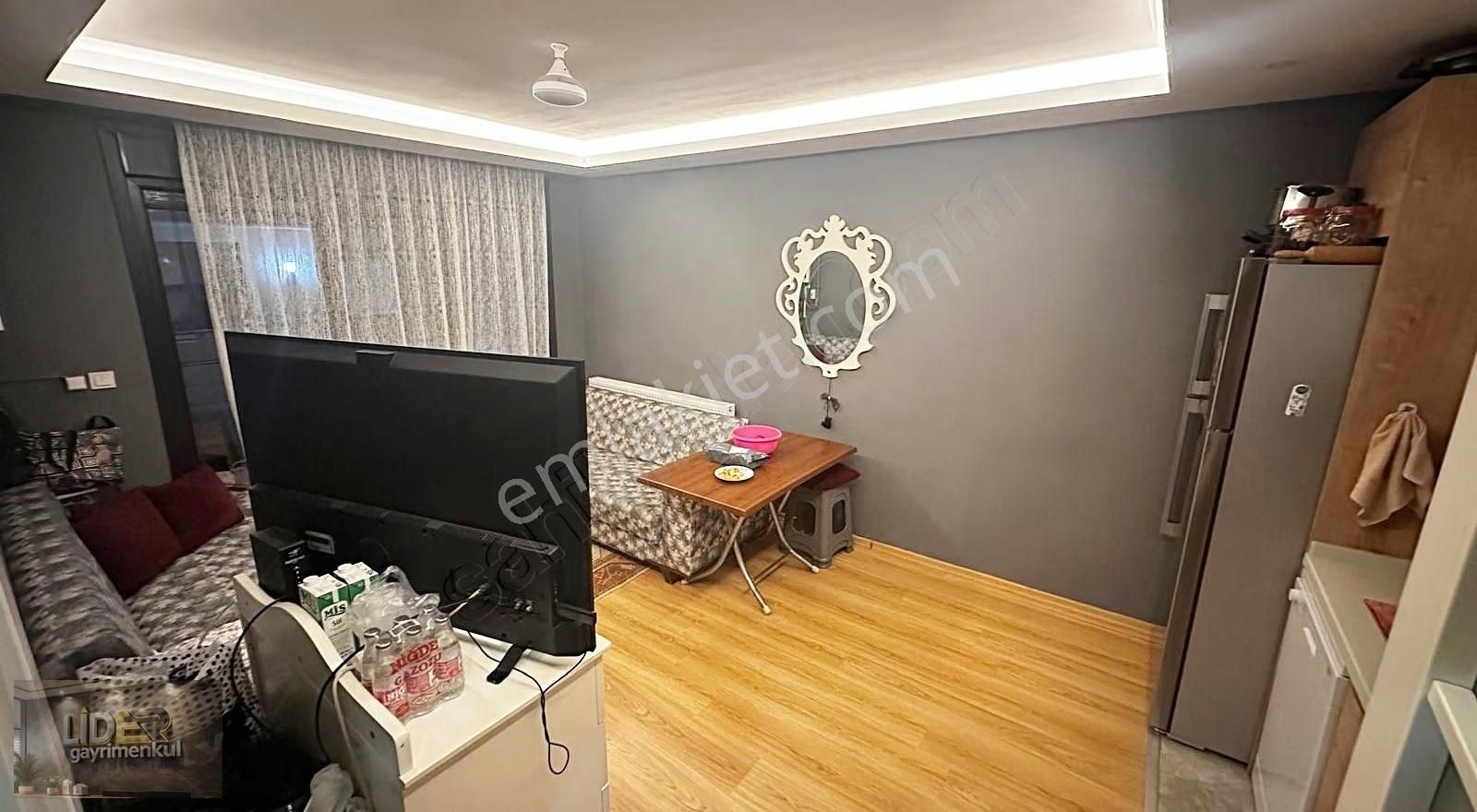 Lider'den Metroya Yakın Butik Sitede Geniş Teraslı 1+1 Daire - Görsel 13