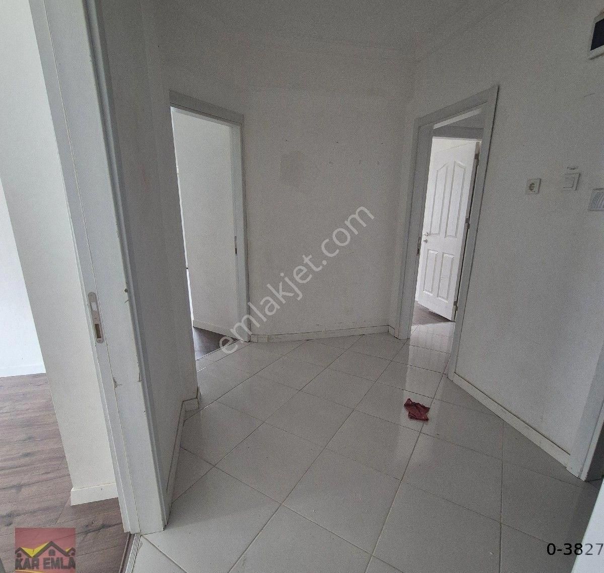 Barış Caddesine Yakın 2+1 Bakımlı Daire - Görsel 13