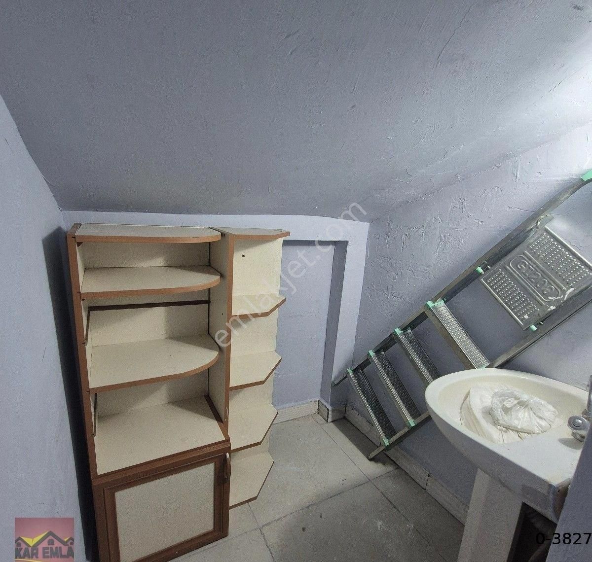 Malazgirt Mhlesinde 2+1 Bakımlı Daire - Görsel 9