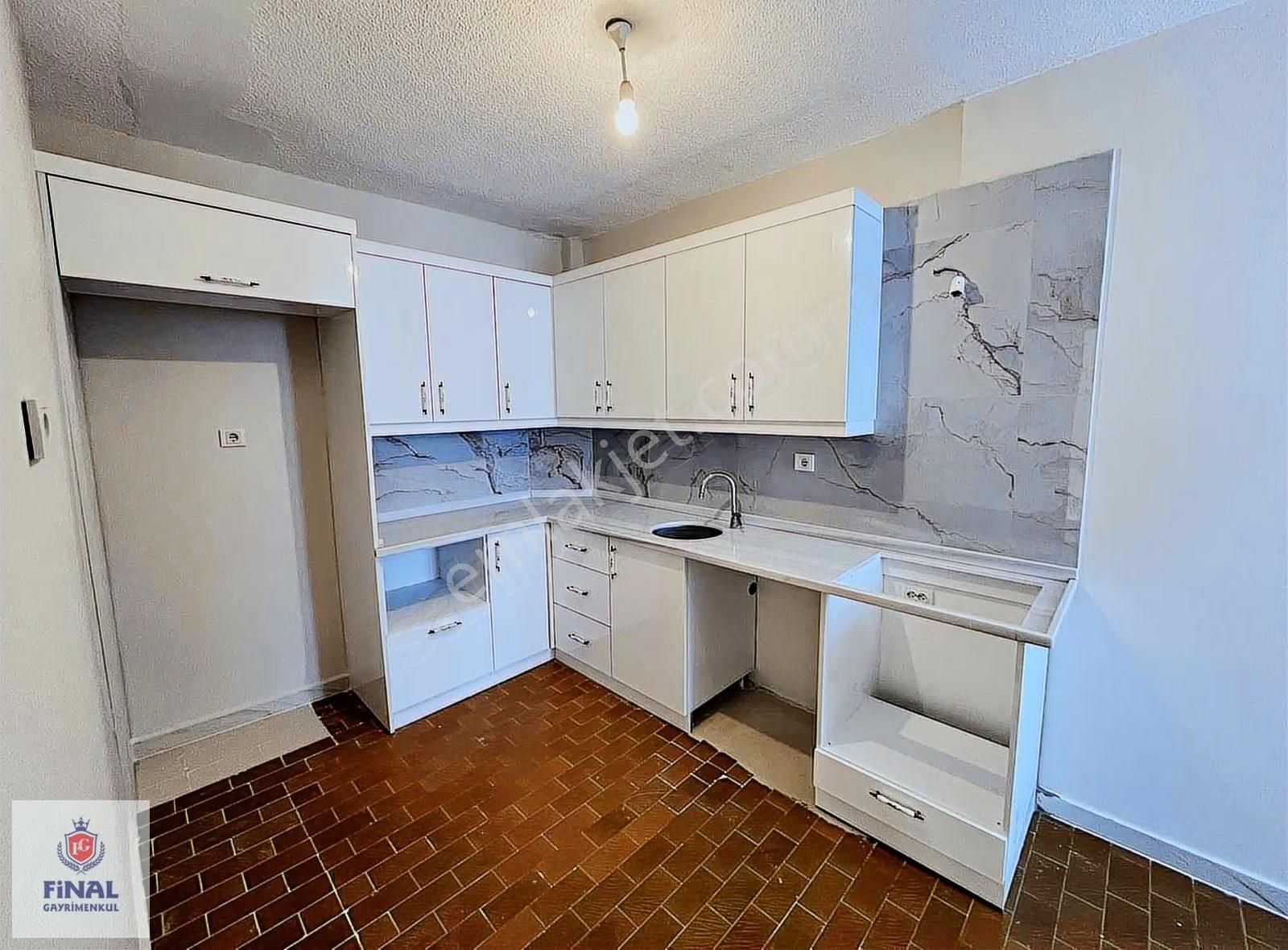 Mavi Bulvar Ceylan Market Civ. 3+1 Masrafsız Yeni Boyalı - Görsel 6