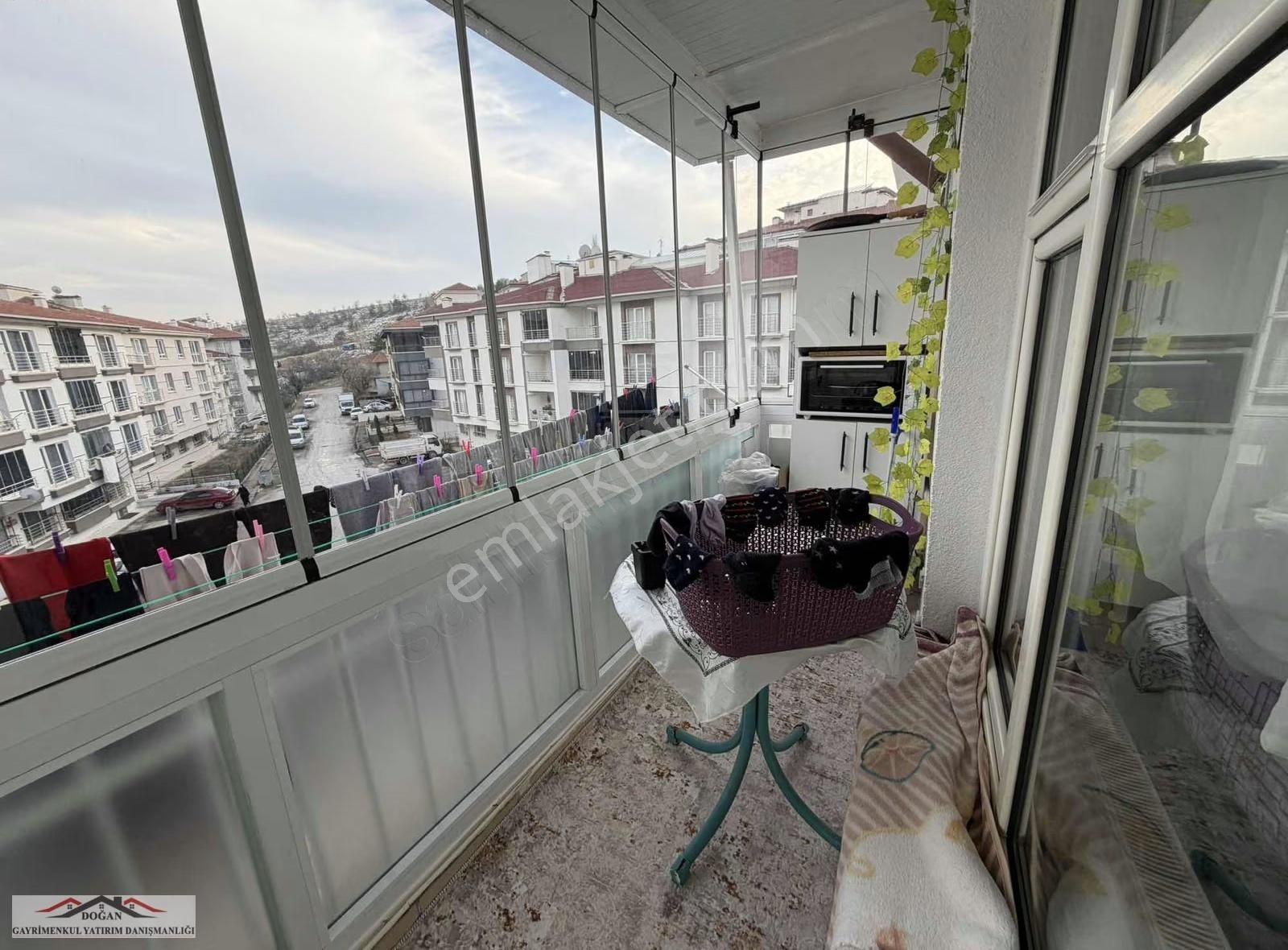 Doğan Emlaktan Ful Yapılı Bağlum Merkezde 3. Katta Daire !!! - Görsel 2