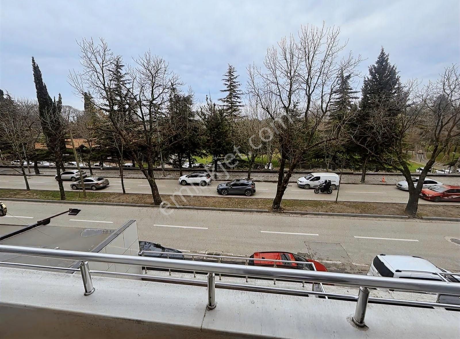 Asya Gayrimenkulden Çekirge Caddesinde Parka Cephe 3+1 Daire - Görsel 3