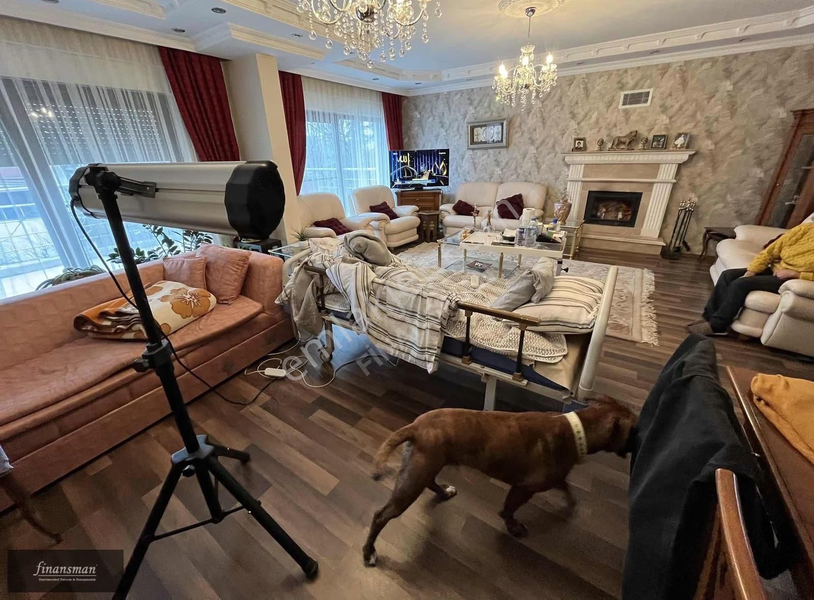 Finansman'dan.. Butik Sitede.. Havuzlu.. Garajlı.. Triplex Villa - Görsel 27