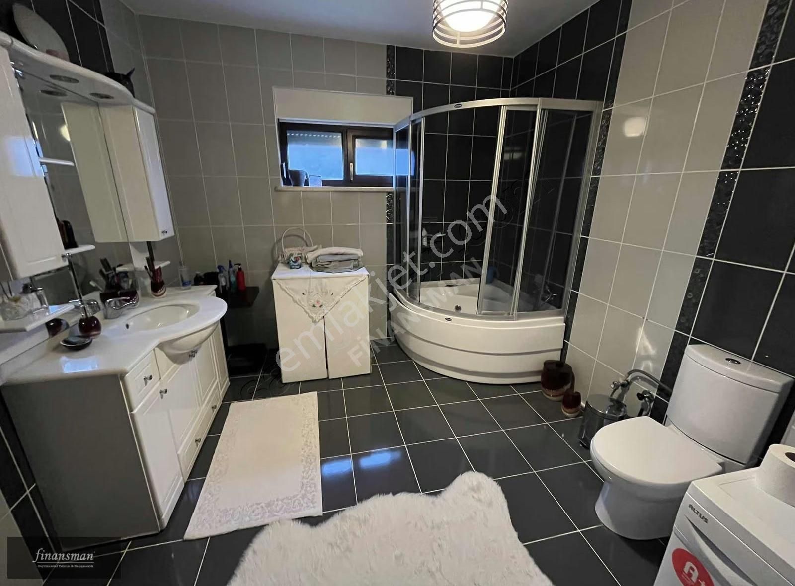 Finansman'dan.. Butik Sitede.. Havuzlu.. Garajlı.. Triplex Villa - Görsel 17