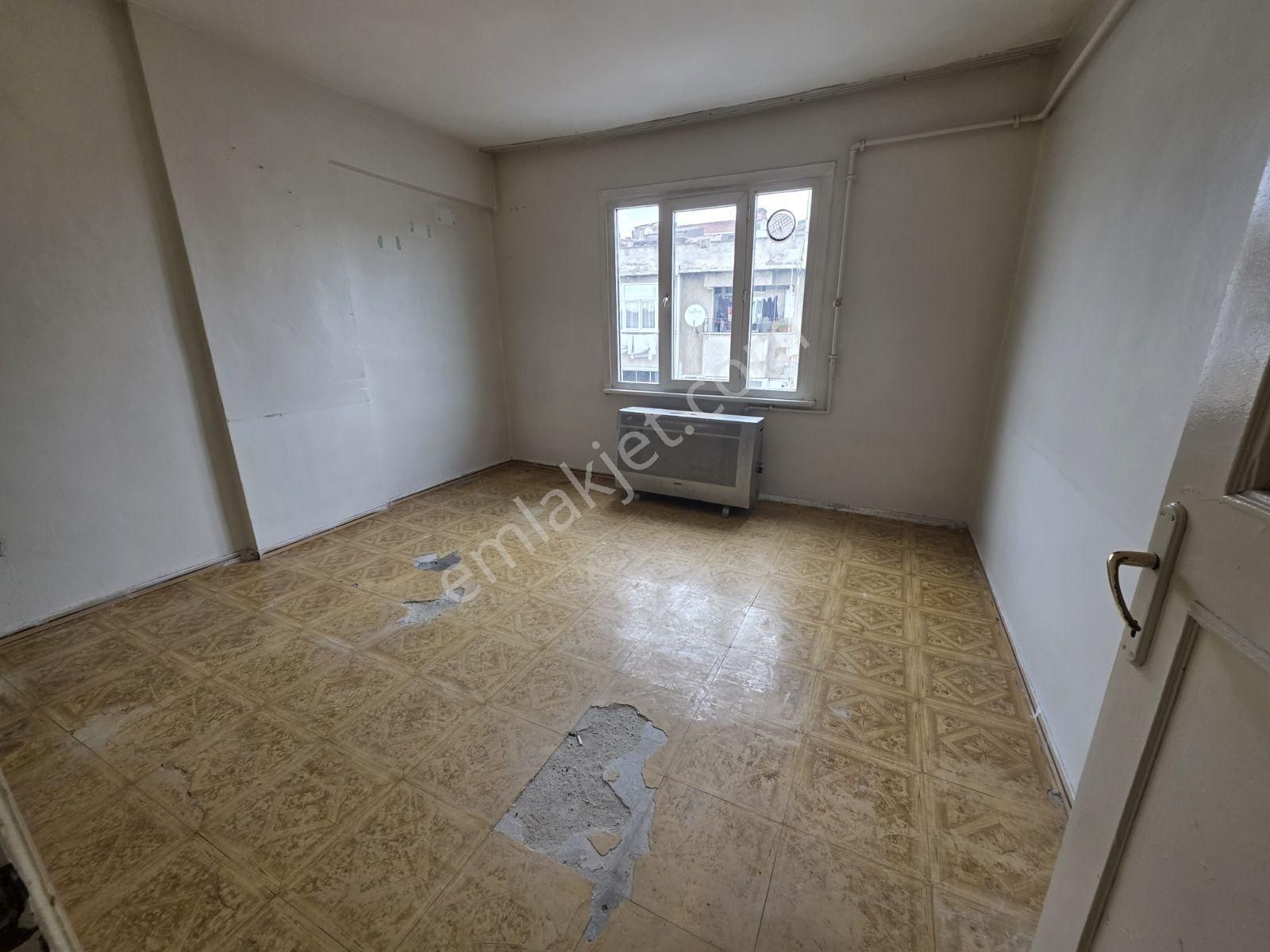 M. Akifte Satılık 2+1 85m² 5. Kat Daire - Görsel 12