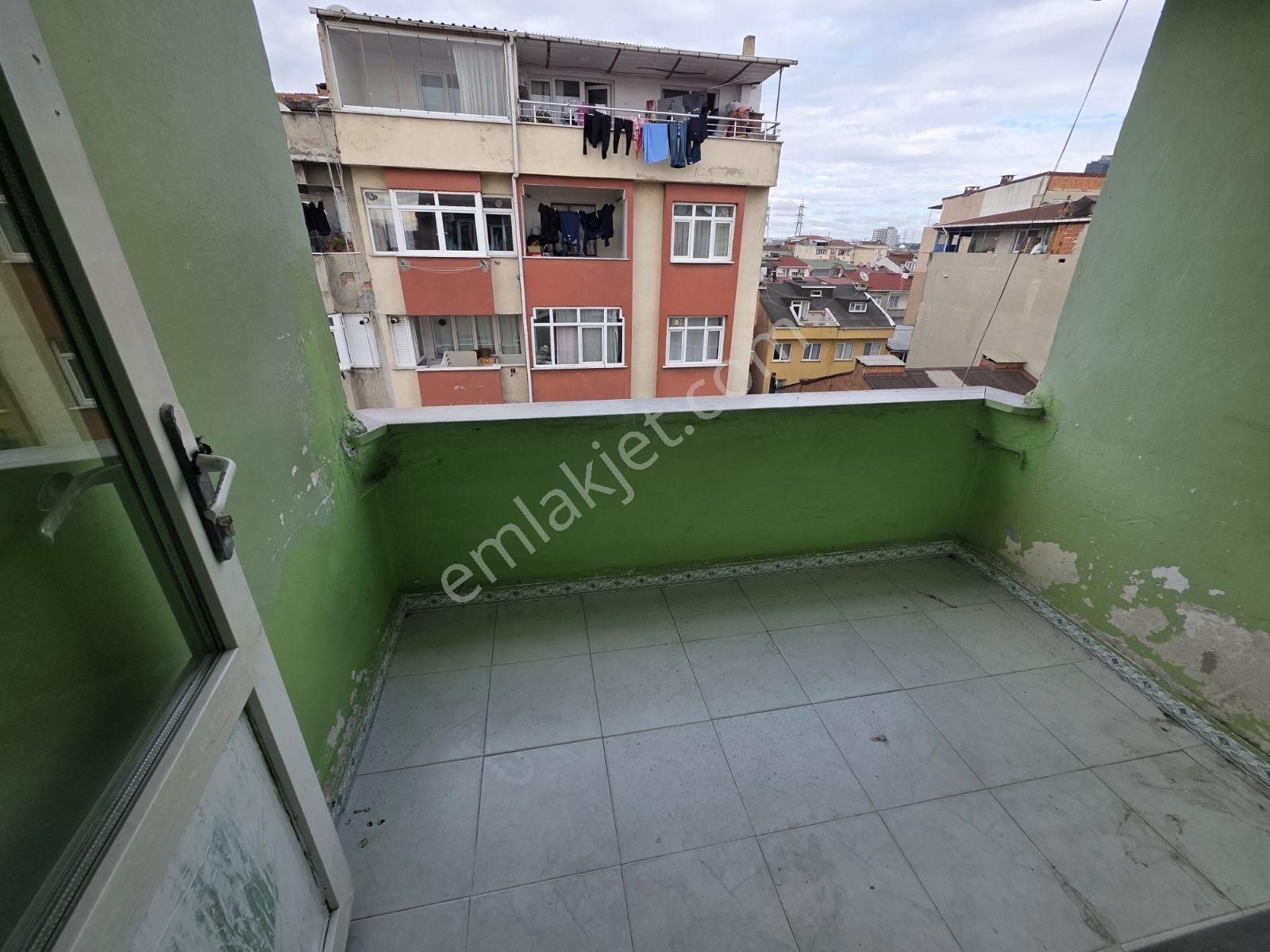 M. Akifte Satılık 2+1 85m² 5. Kat Daire - Görsel 11