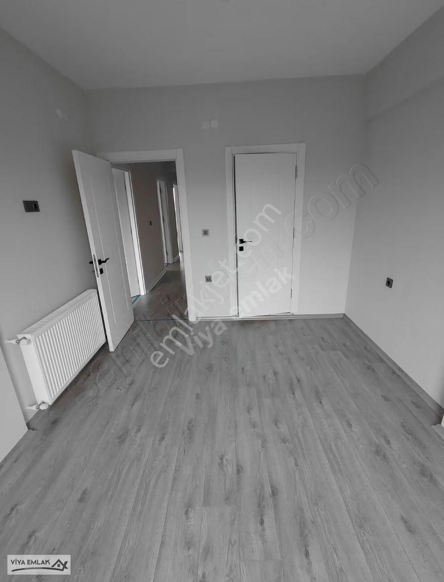 Viya Emlaktan Satılık 3+1 Havuzlu Sitede Doğalgazlı Lüx Daire - Görsel 22