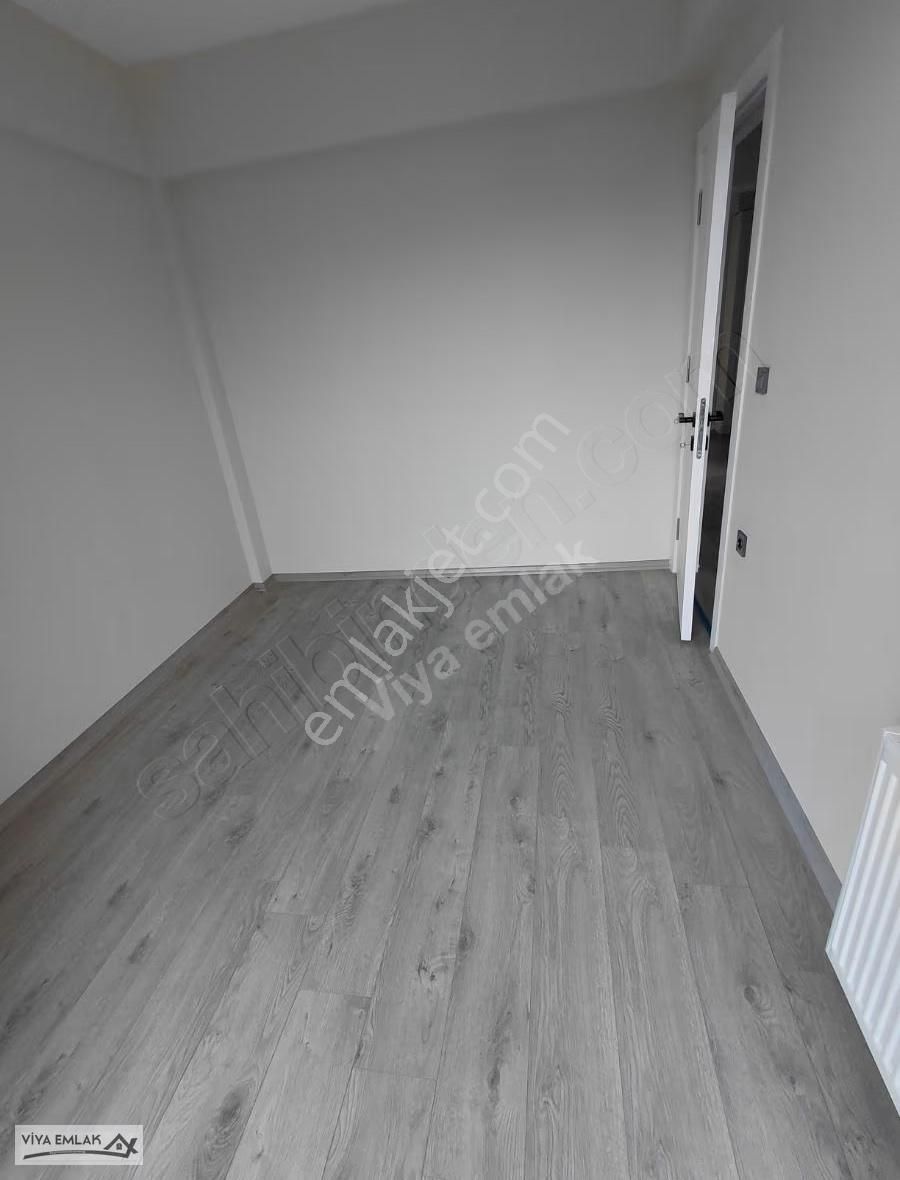 Viya Emlaktan Satılık 3+1 Havuzlu Sitede Doğalgazlı Lüx Daire - Görsel 12