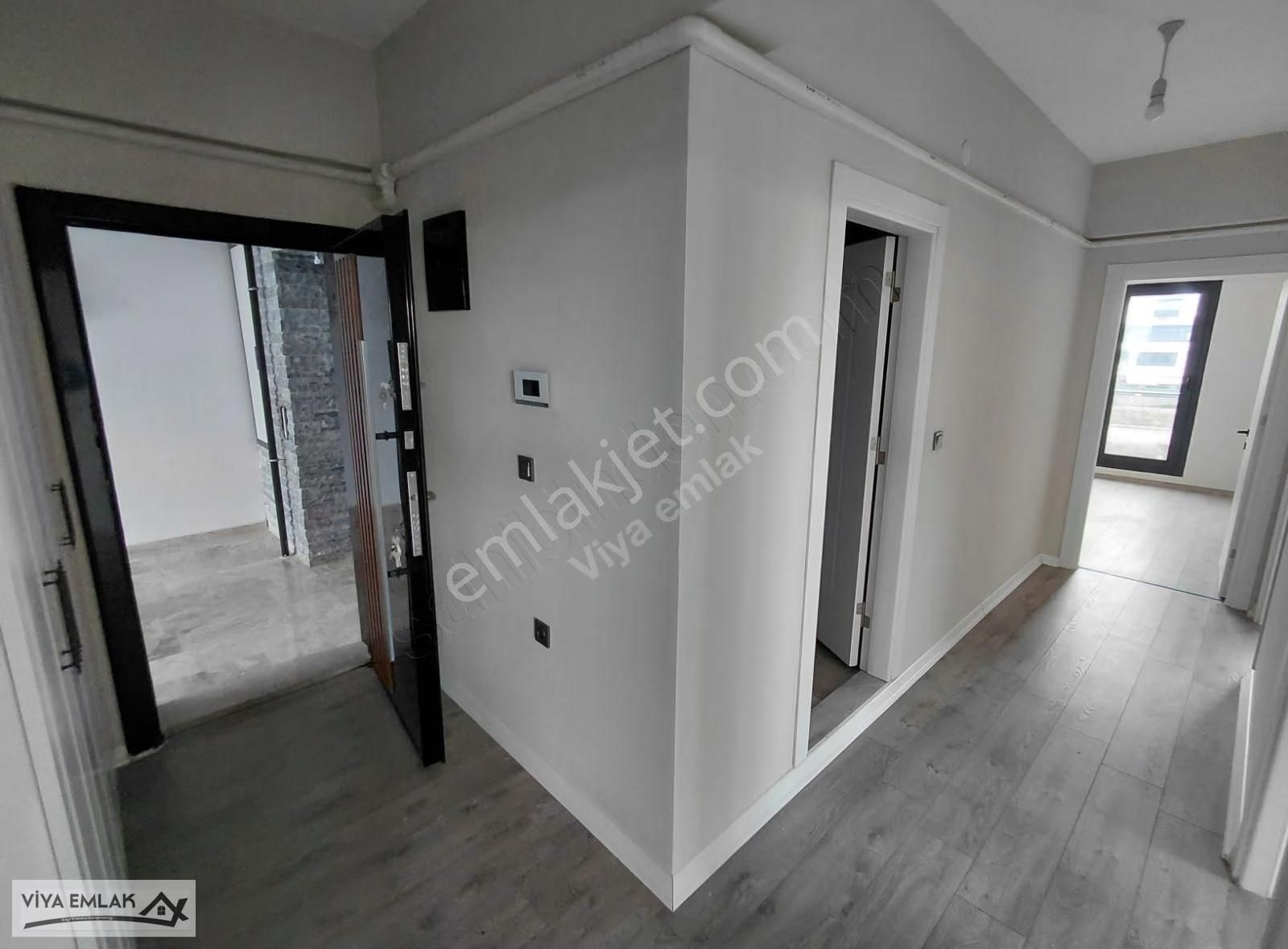 Viya Emlaktan Satılık 3+1 Havuzlu Sitede Doğalgazlı Lüx Daire - Görsel 16