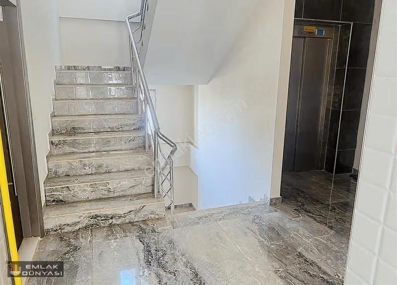 Emlak Dünyası Nişantaşı Cad Yakın Kredi Limitsiziz 1+1 Daire - Görsel 14