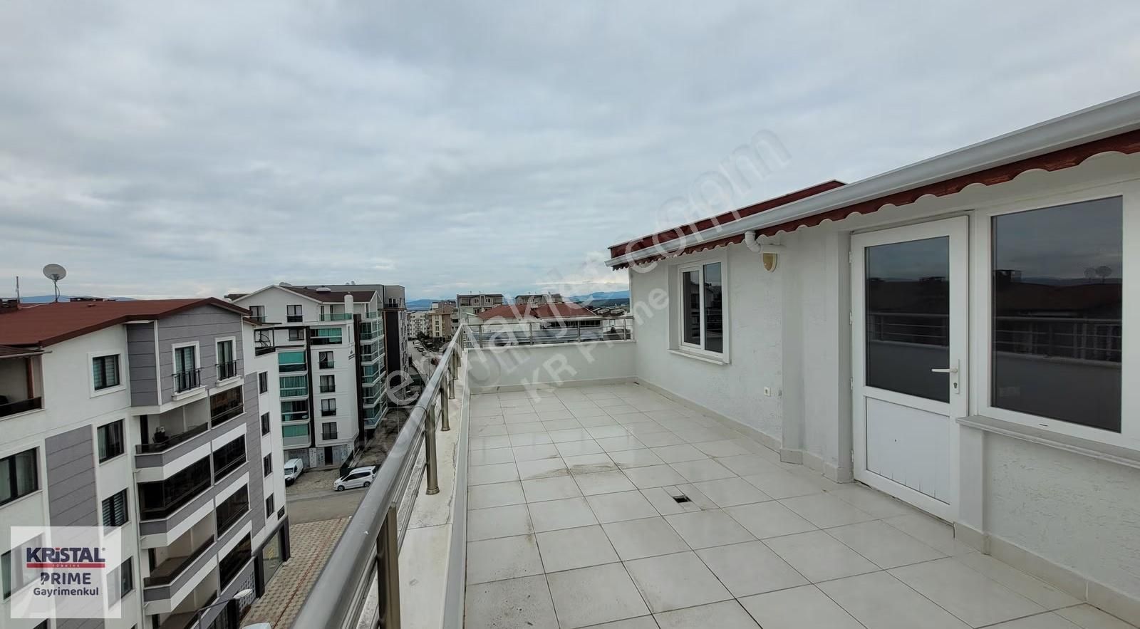 Görükle'de Kiralık Geniş Aileler İçin İdeal 5+1 Ferah Dubleks - Görsel 16