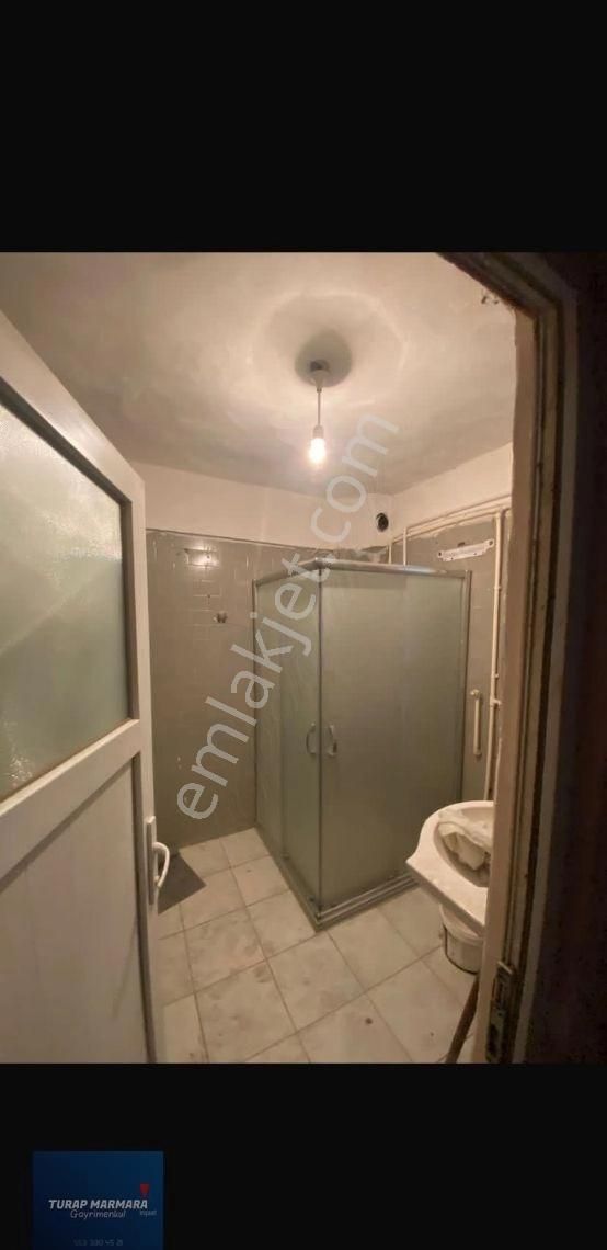 Pendik Güllübağlar Giriş 2+1 Kiralık Daire Çok İyi Konumda - Görsel 9