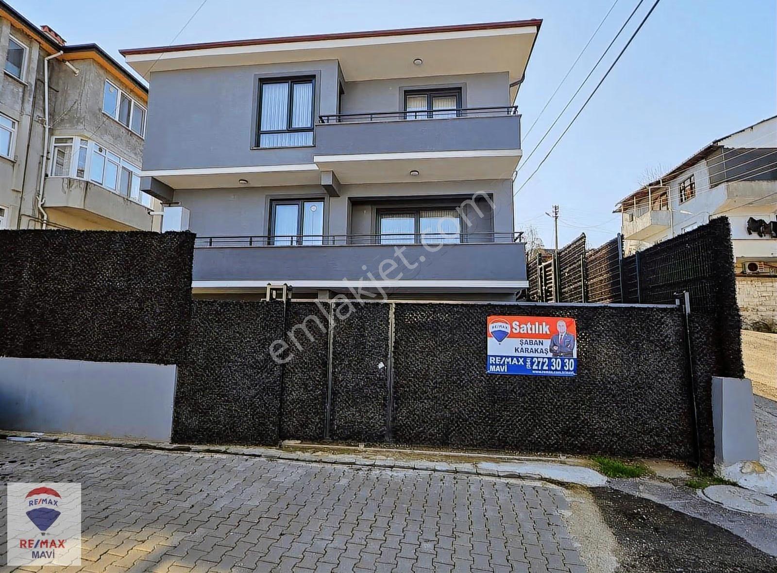 Arifiye Cumhuriyet Te 2024 Yapım Satılık 5+1 Müstakil Tripleks - Görsel 10