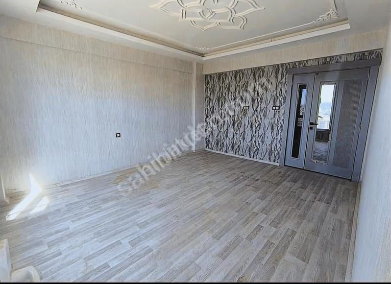 Cüneyt Sacır Mah. 2+1 Satılık Daire - Görsel 2