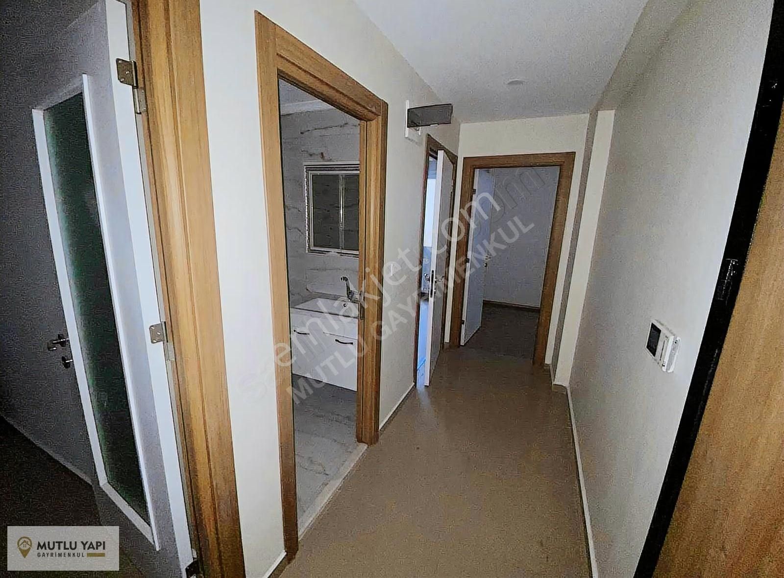 Mutlu Gayrimenkul'den Kiralık Yeni Binada 2+1 Daire - 60m² - Görsel 33