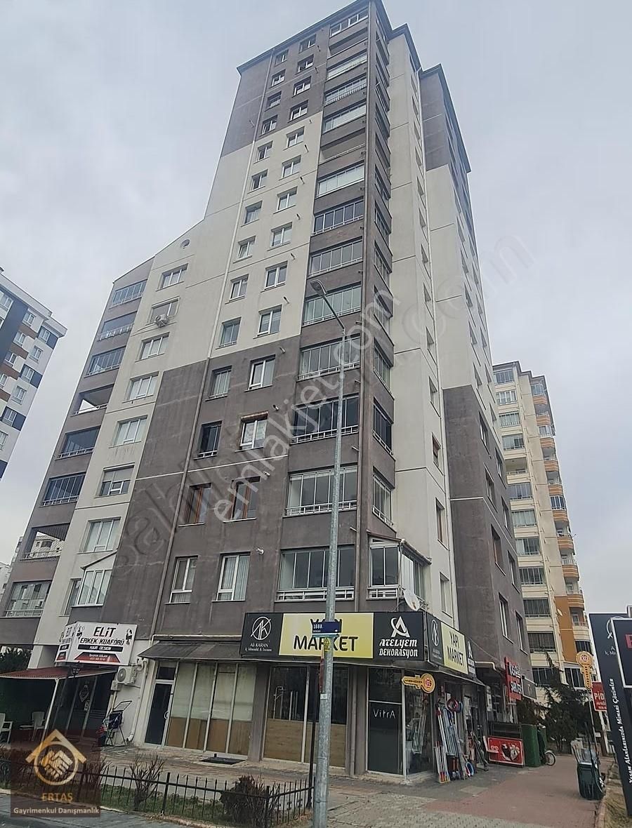 Yıldırım Beyazıt Mahallesinde Kombili Kiralık Daire - Görsel 28