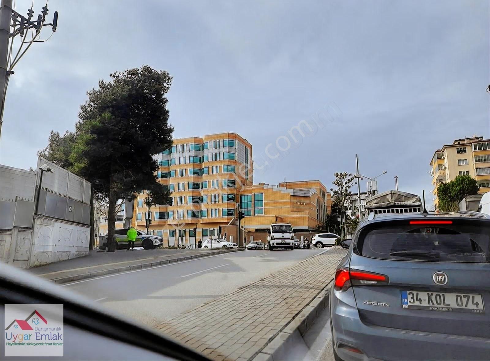 Uygardan Nılüfer Barış Mah Acıbadem Yanı Satılık Daire Kat 5