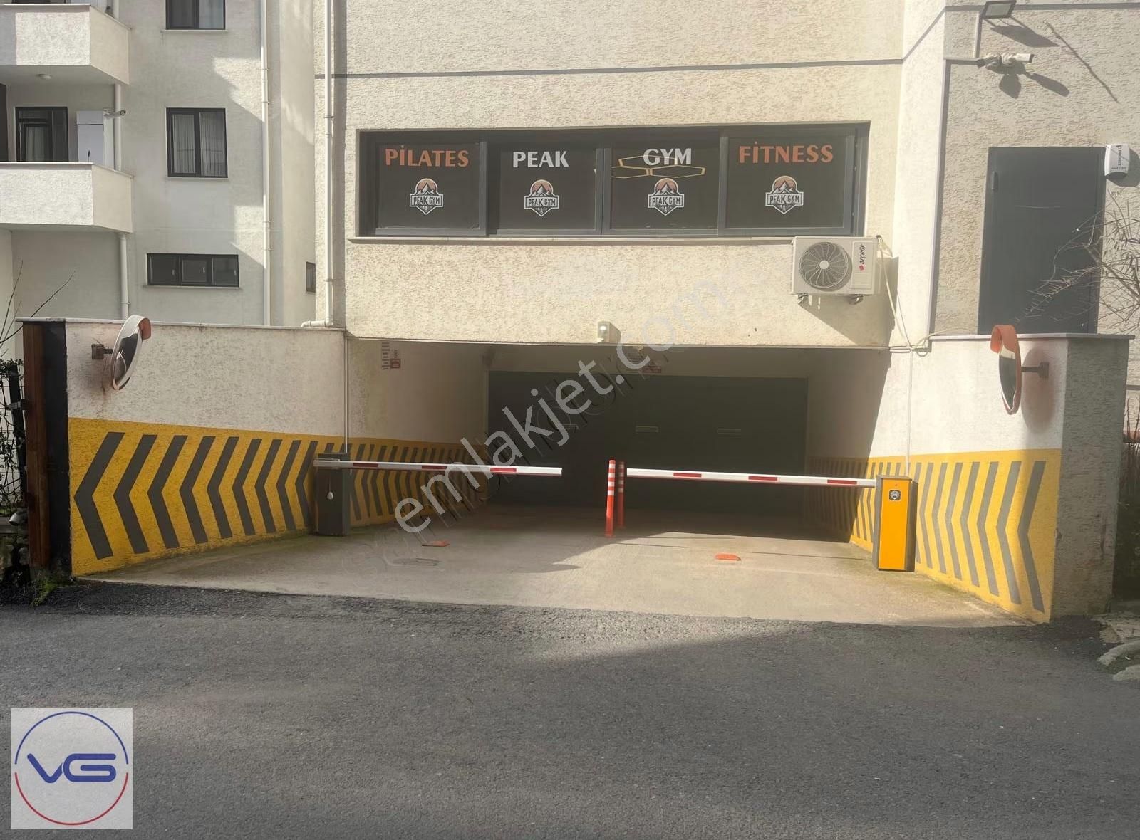 Aydınlı'da Çok Güzel Konumda,elit Sitede,kaliteli 3+1 Daire - Görsel 10