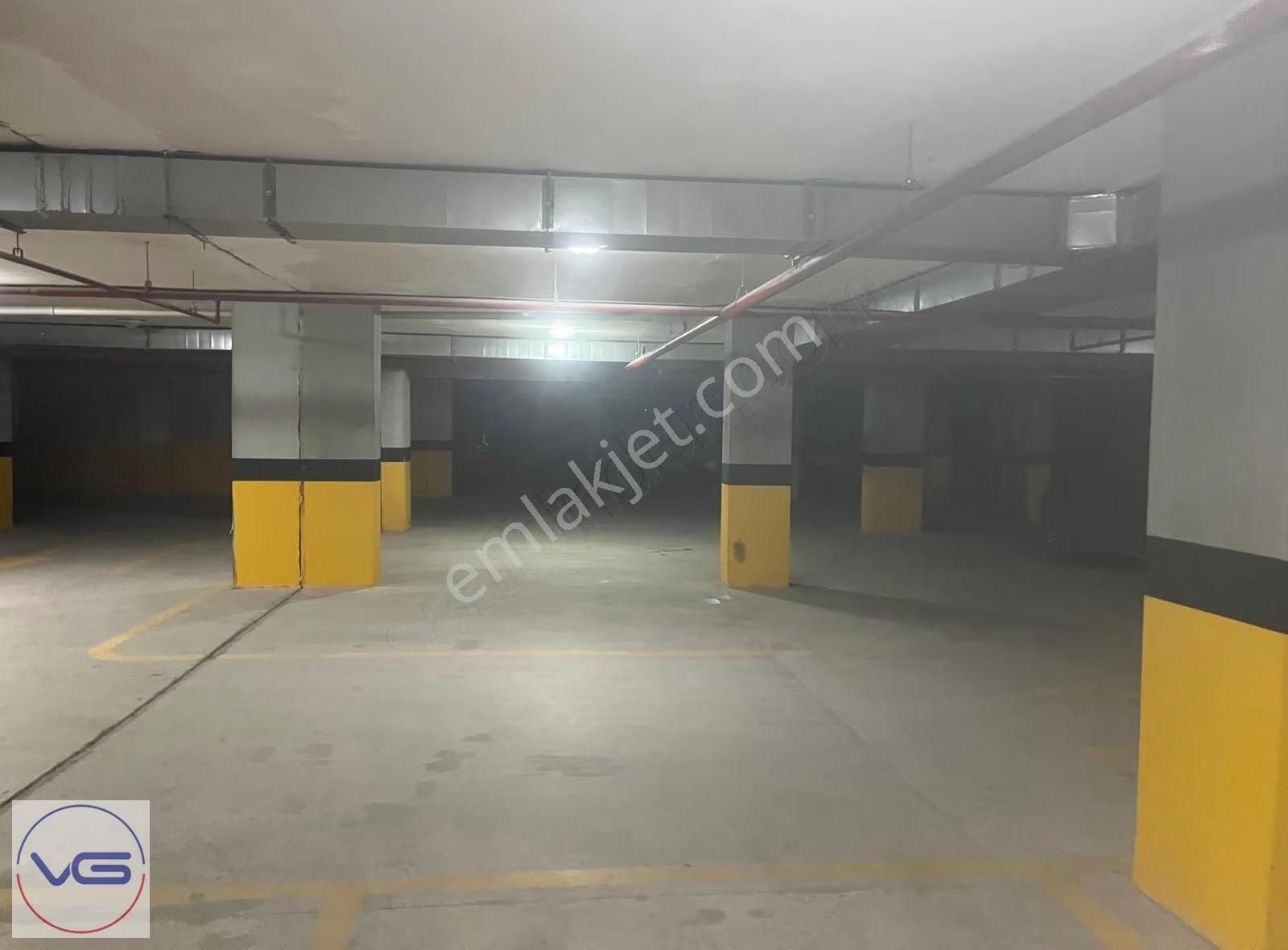 Aydınlı'da Çok Güzel Konumda,elit Sitede,kaliteli 3+1 Daire - Görsel 34