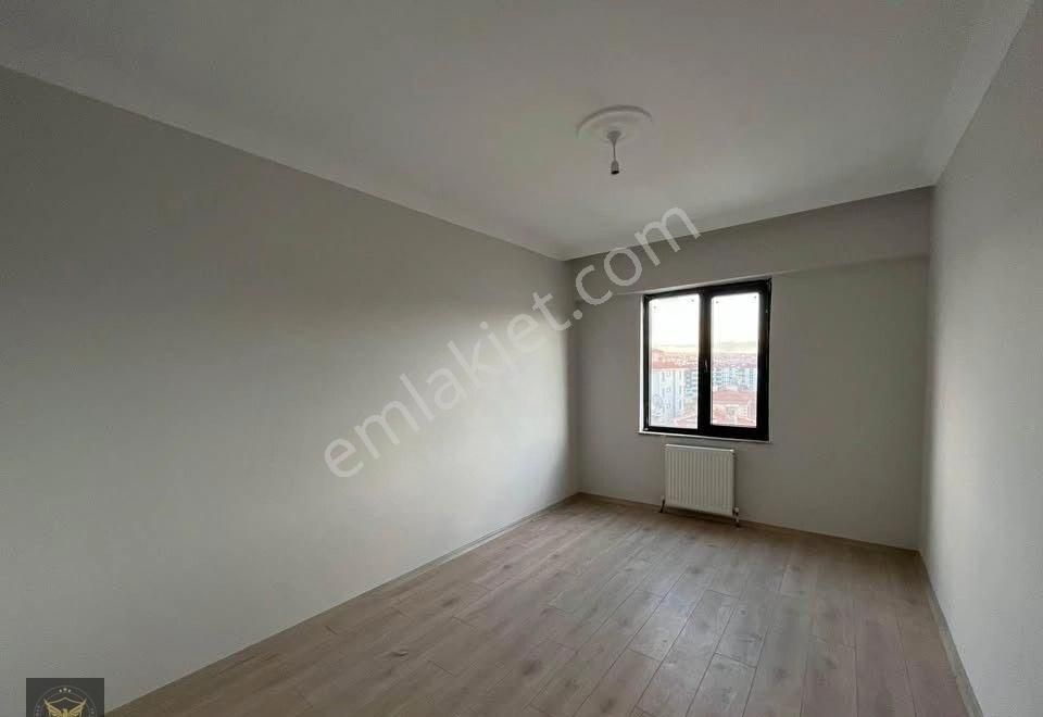 Beylikdüzü Yakuplu Mah Hasırcılar Avm Arkası 2+1 Dairemiz - Görsel 8