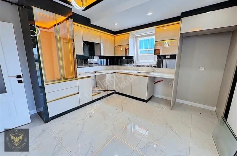 Beylikdüzü Yakuplu Mh.acill Satılık Ayrı Mutfaklı 1+1 Dairemiz - Görsel 8