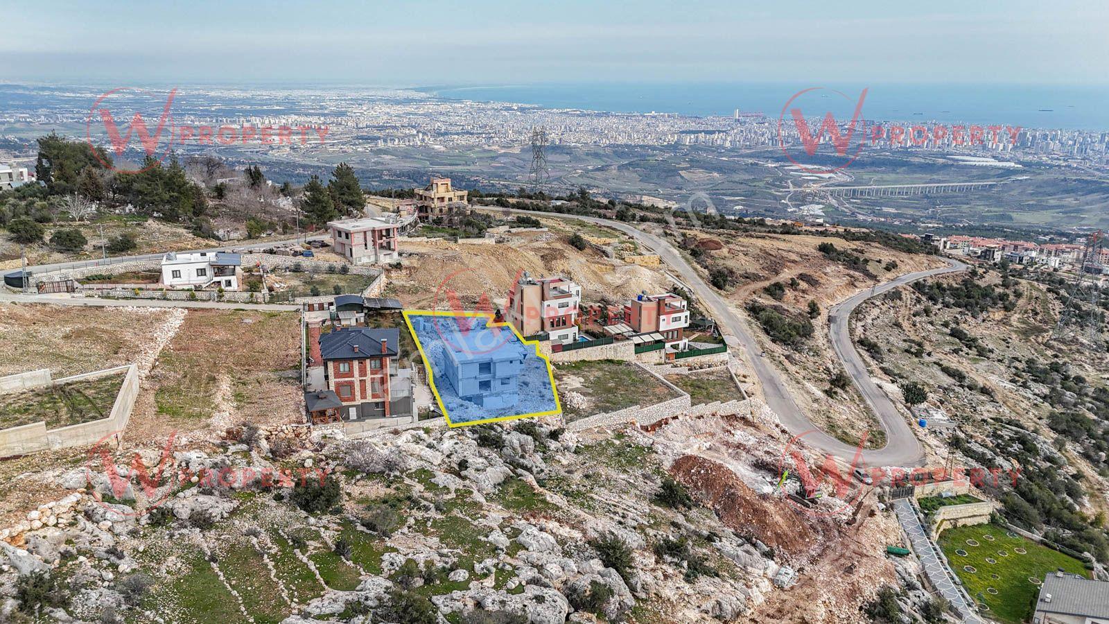 W Property Kocahamzalı'da Şehir Ve Deniz Manzaralı Natamam Villa