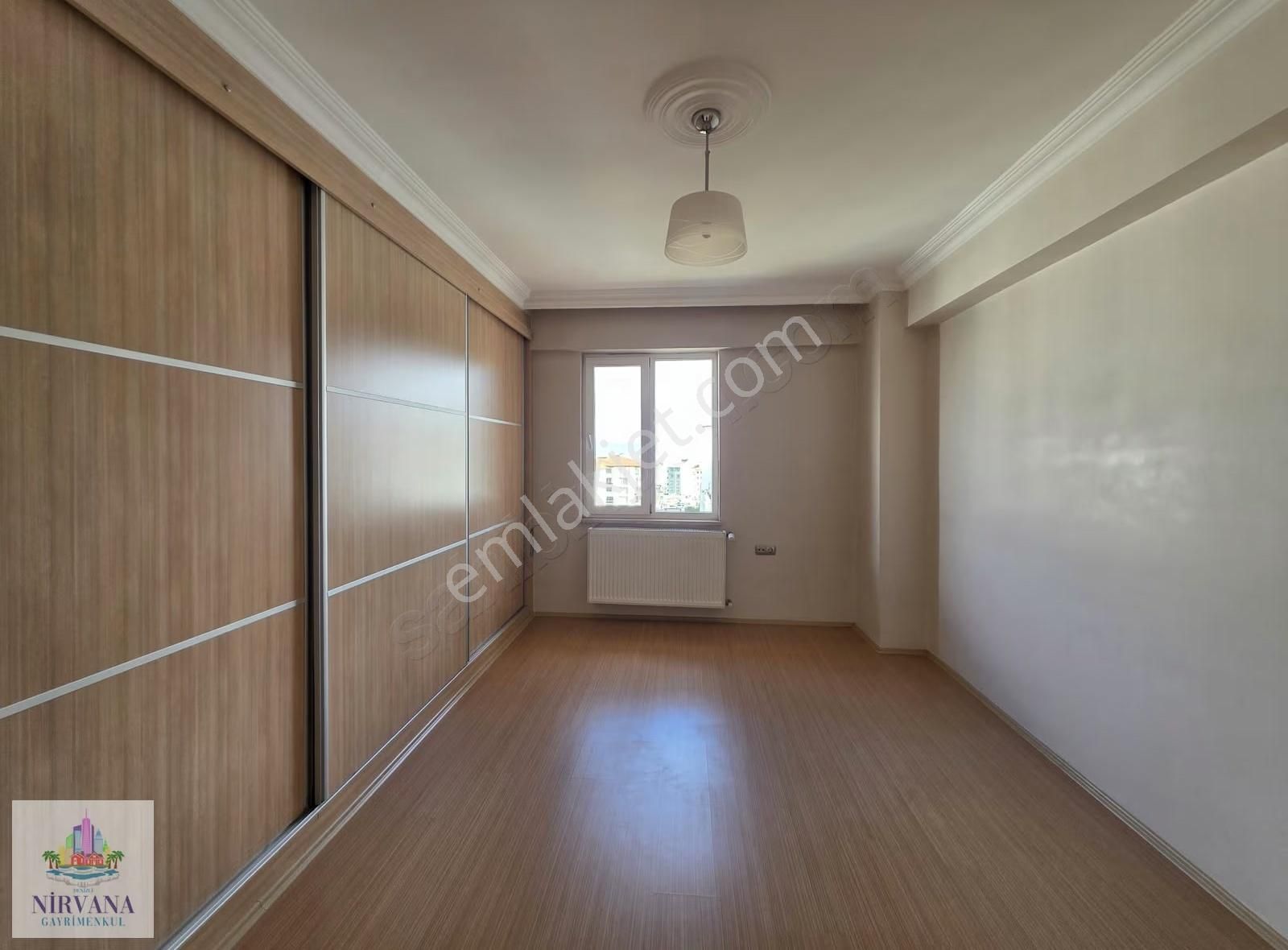 Yenişafak'ta Ana Cadde Üzeri 3+1 Geniş Daire - Görsel 24