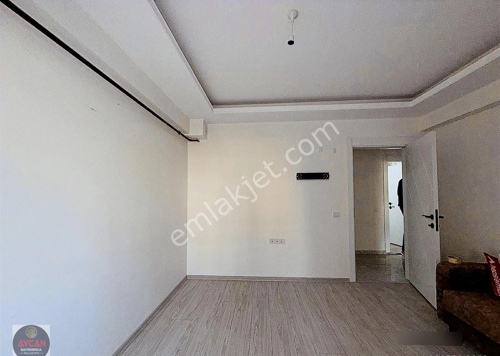 600 Evler Mahallesinde 2+0 Sıfır Kiralık Daire - Görsel 4