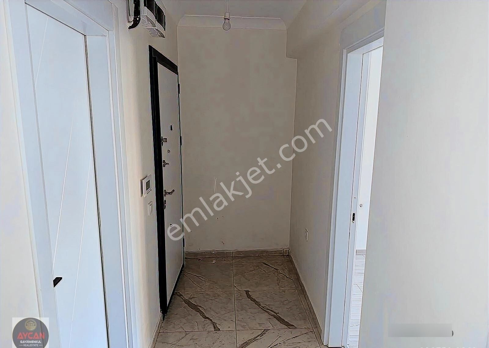 600 Evler Mahallesinde 2+0 Sıfır Kiralık Daire - Görsel 24