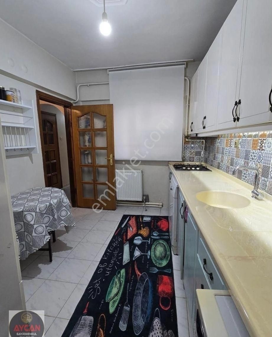 Aycan Gayrimenkulden Çarşı Merkeze Yürüme Mesafesinde 3+1 Daire - Görsel 3