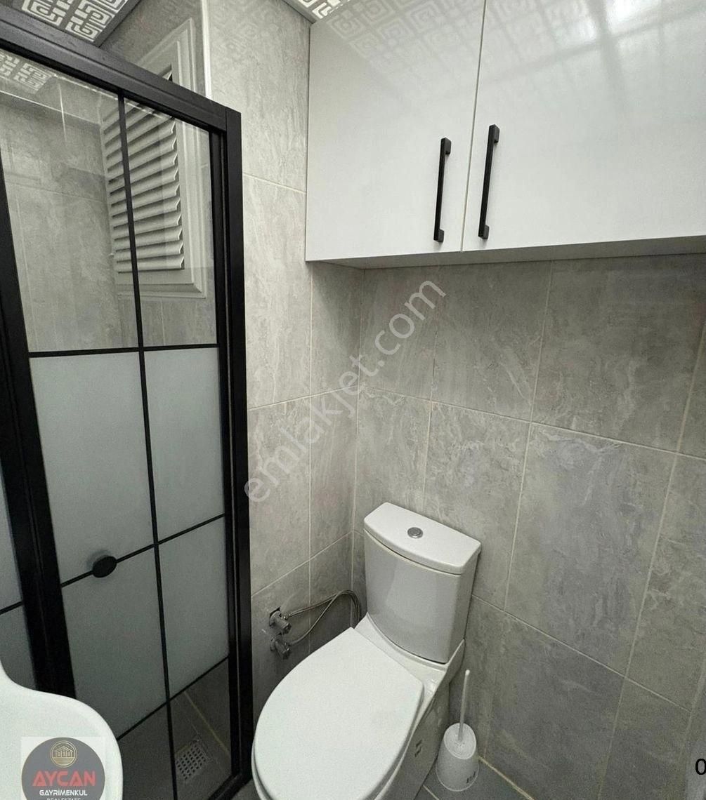 Aycan Gayrimenkulden Çarşı Merkezinde Full Tadilatlı 2+0 Daire - Görsel 2