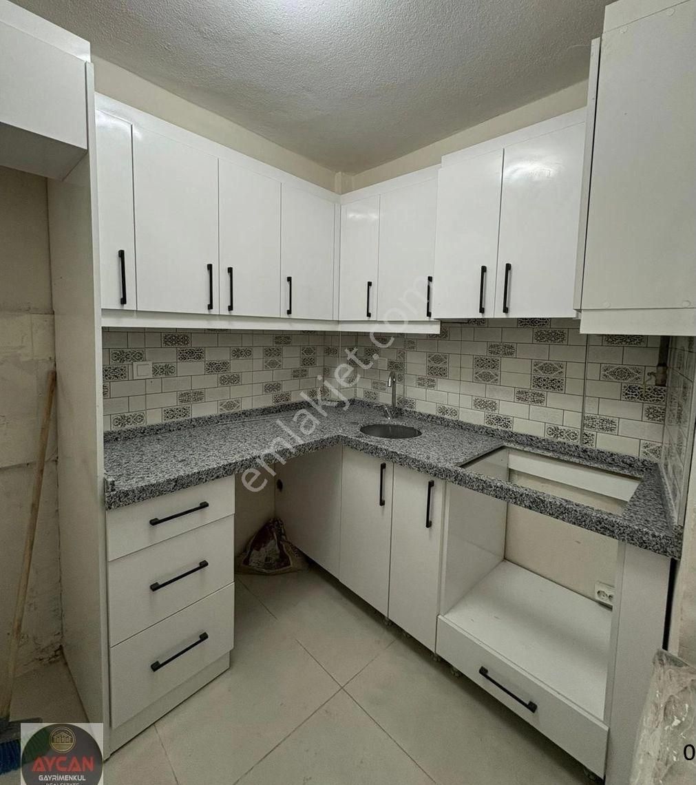 Aycan Gayrimenkulden Çarşı Merkezinde Full Tadilatlı 2+0 Daire - Görsel 4