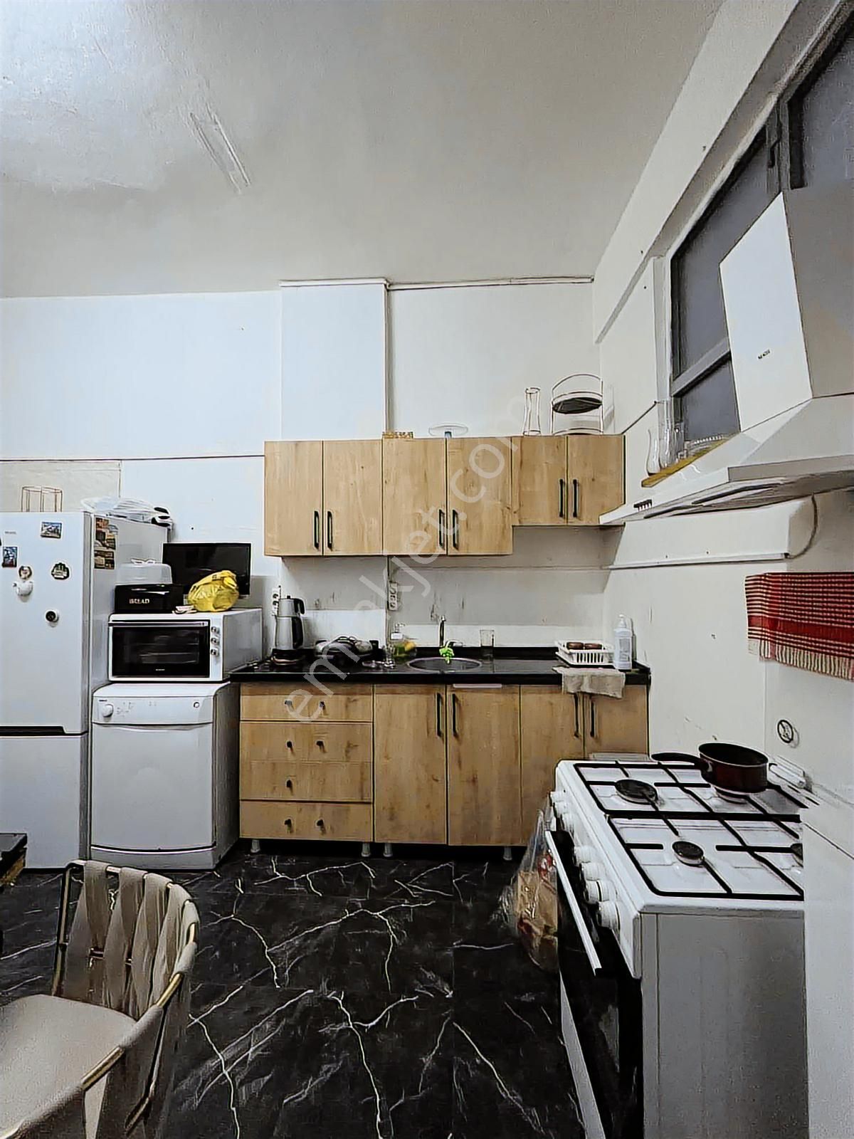 Satılık Eski Edirne Caddesi Üzerinde 95 M2 Dükkan - Görsel 6