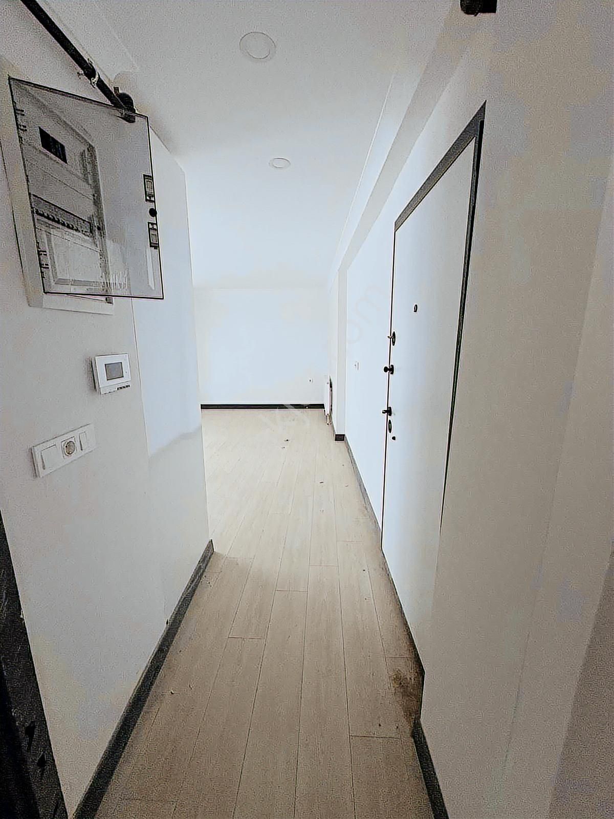 Nenehatunda Site İçinde Sıfır 1+1 Daire - Görsel 14