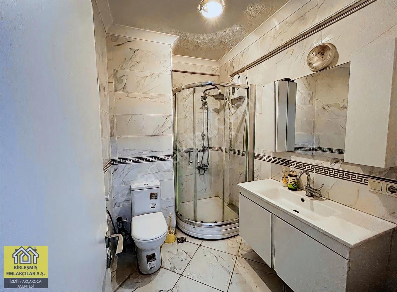 Panoramik Körfez Manzaralı Satılık 5+1 Bahçe Triplex Daire - Görsel 19